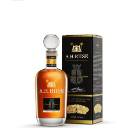 rum, family reserve, a.h. riise, 42 % alkohola, 0,7 l